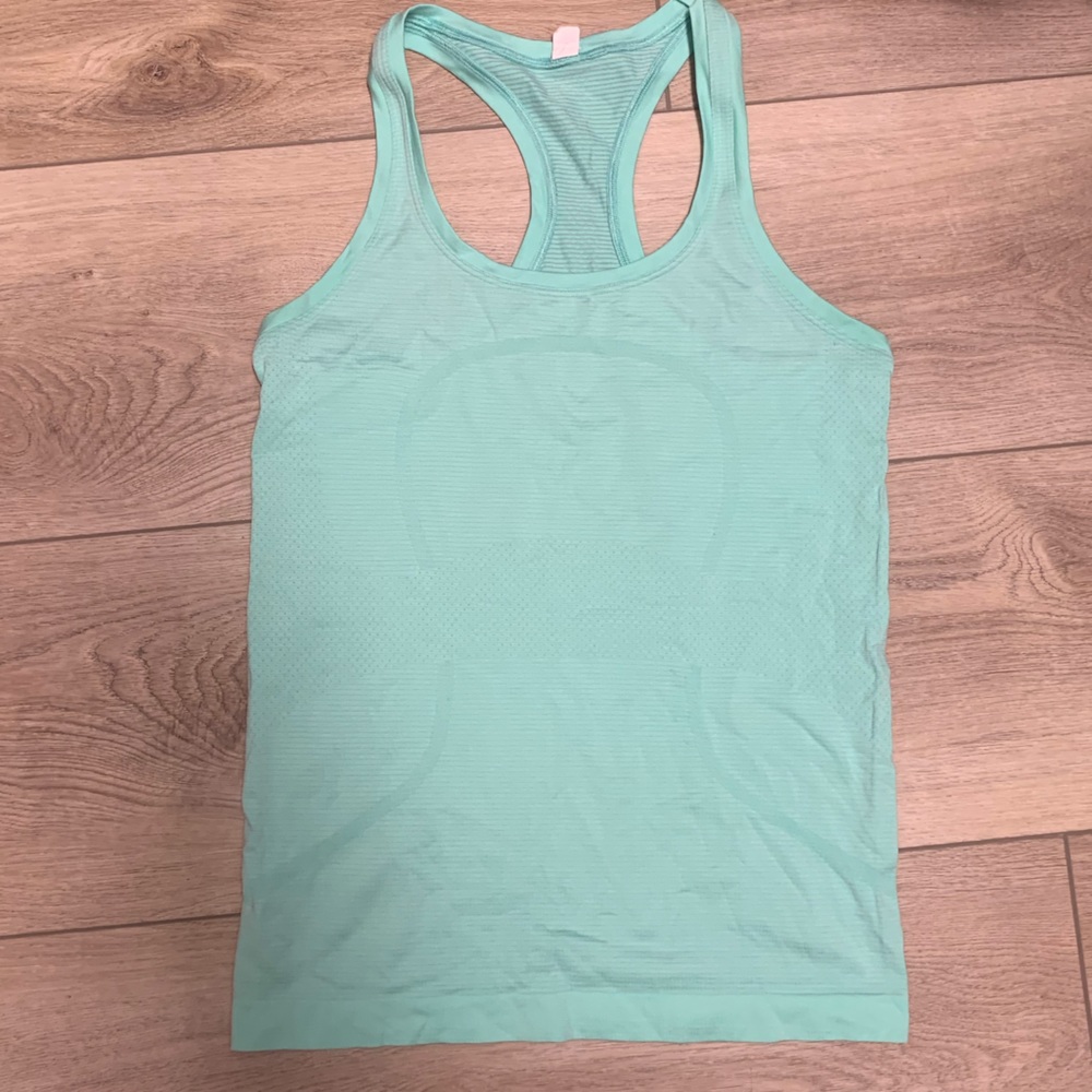 COPY - Lululemon athletica Swiftly Tank size 6 mint green